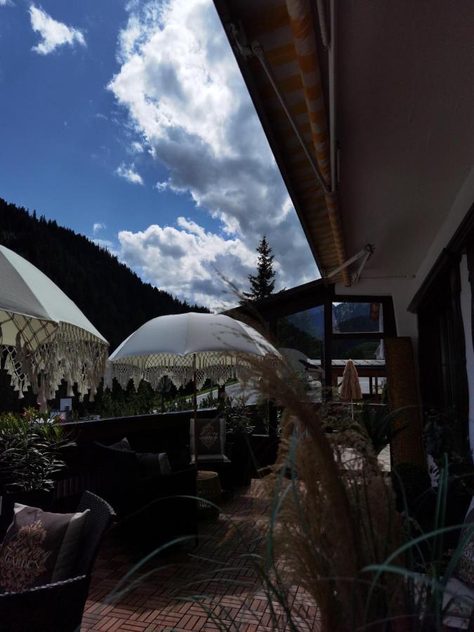 Hotel Alpenhof Sankt Anton am Arlberg Bagian luar foto