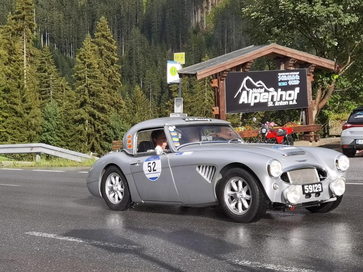 Hotel Alpenhof Sankt Anton am Arlberg Bagian luar foto